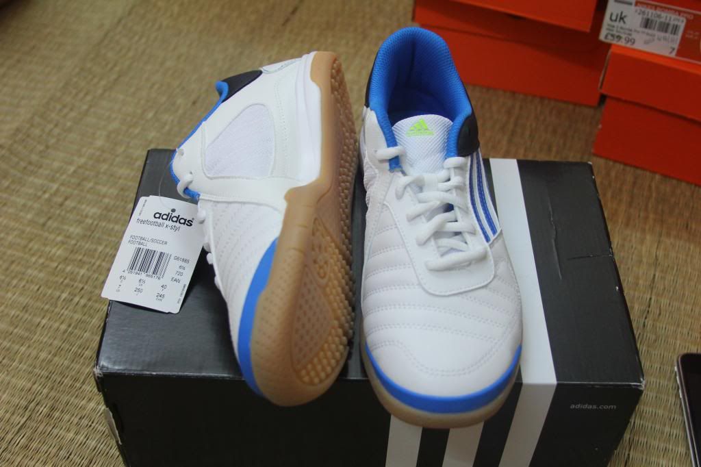 Chuyên giày đá banh Adidas, Nike, Puma, Umbro.. chính hãng từ Store US và UK....... - 4