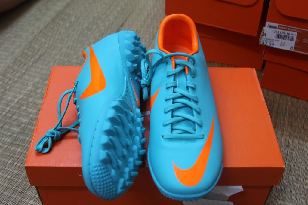 Chuyên giày đá banh Adidas, Nike, Puma, Umbro.. chính hãng từ Store US và UK....... - 9