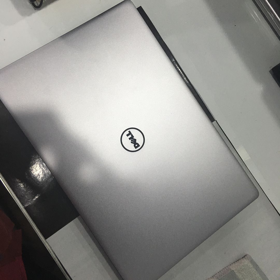 Cần bán 1 em Dell XPS 13 - 9343 like new 99,999% Touch - 1