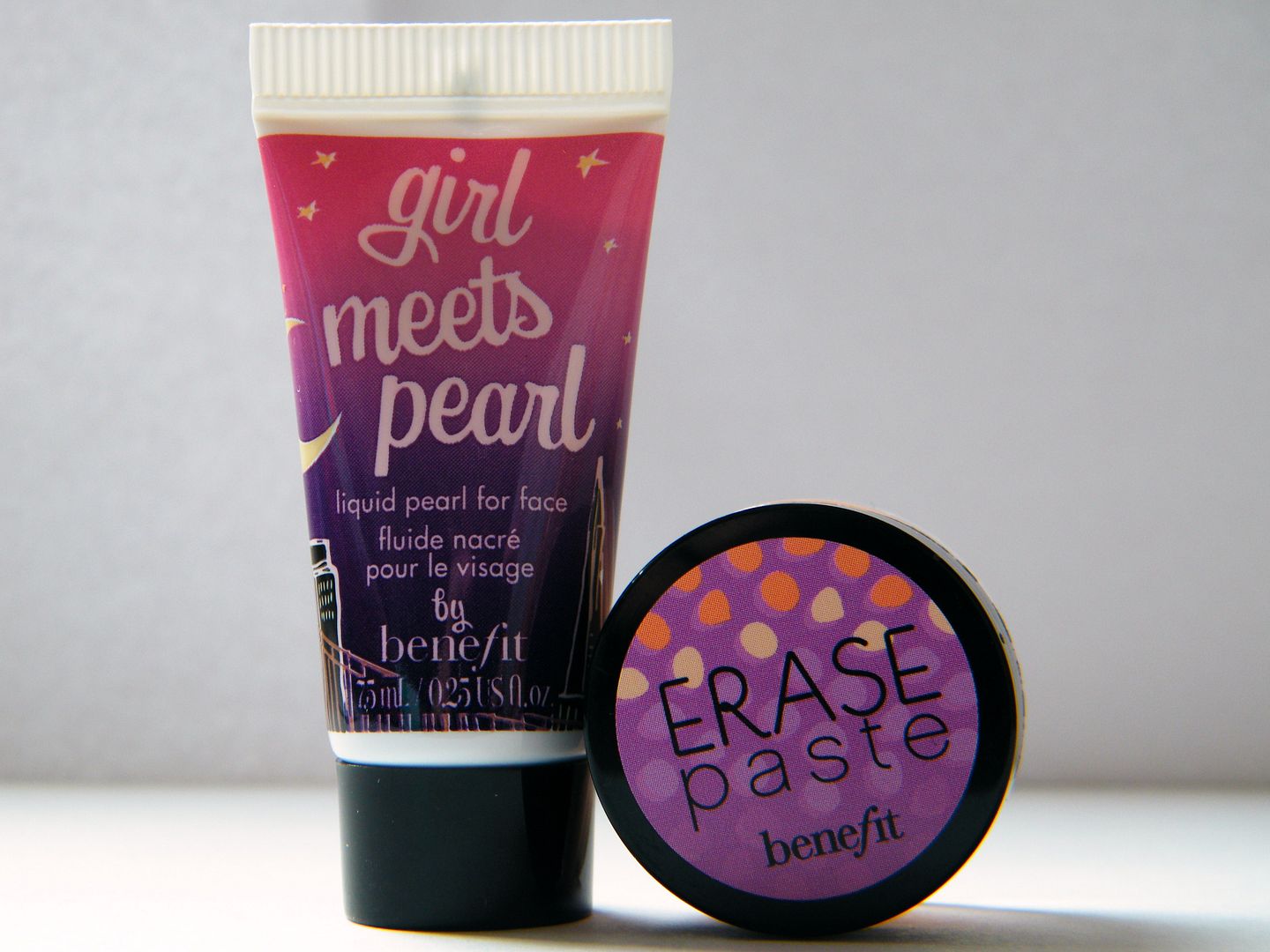 Benefit Girl Meets Pearl & Erase Paste