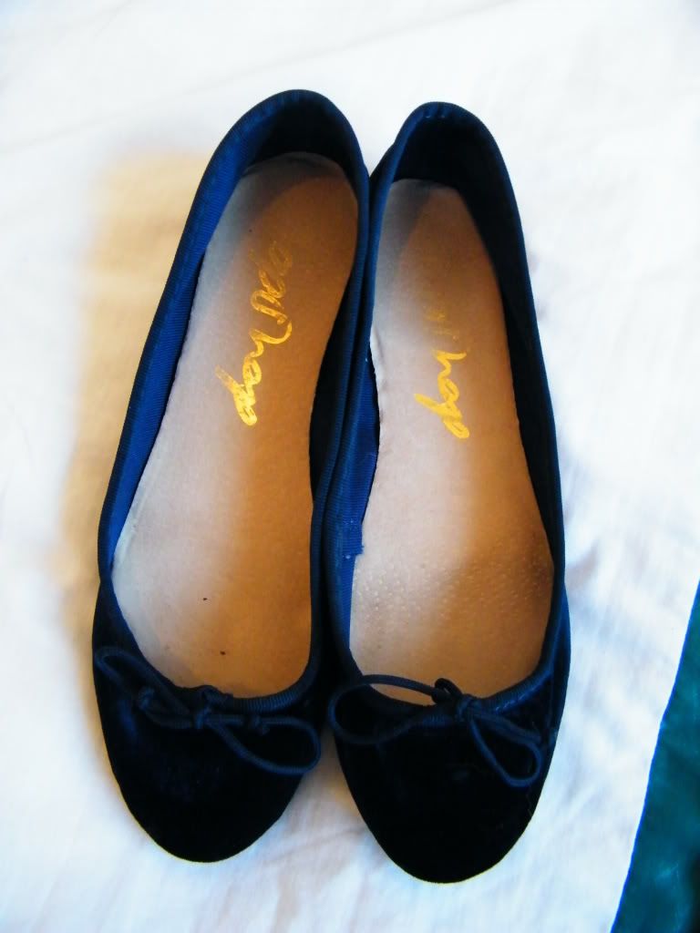 Topshop Valerina Velvet Ballet Pumps