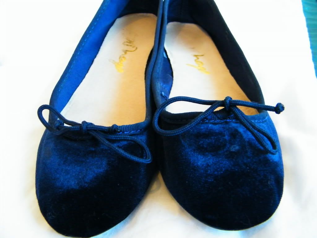 Topshop Valerina Velvet Ballet Pumps