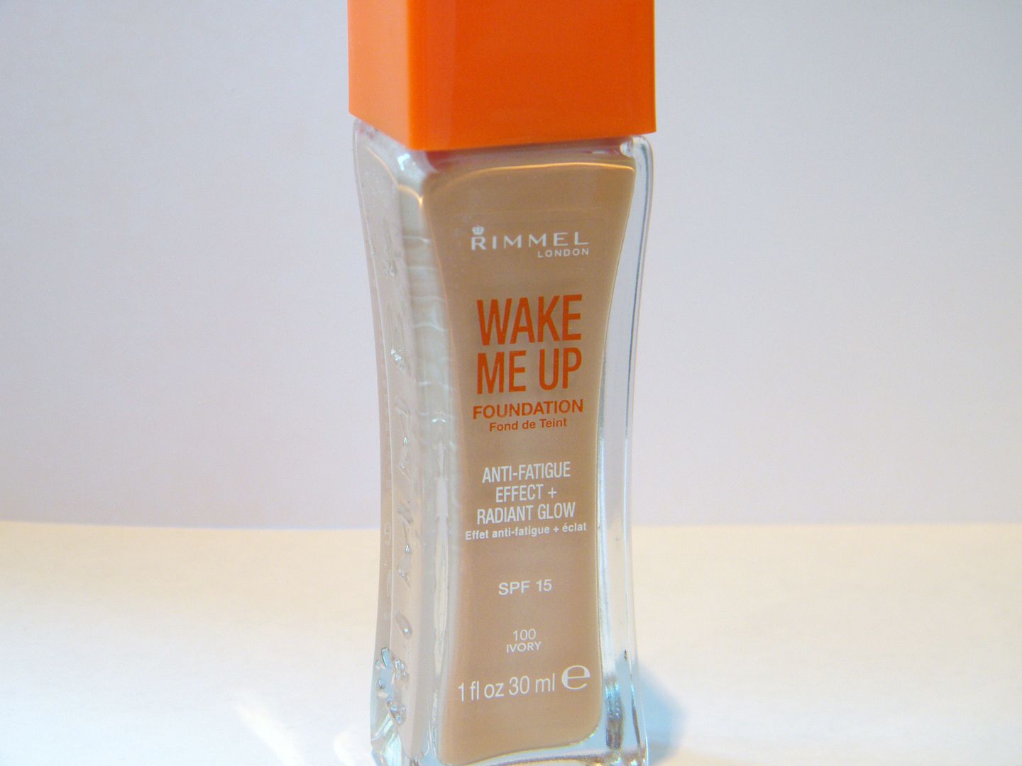 Rimmel Wake Me Up Foundation