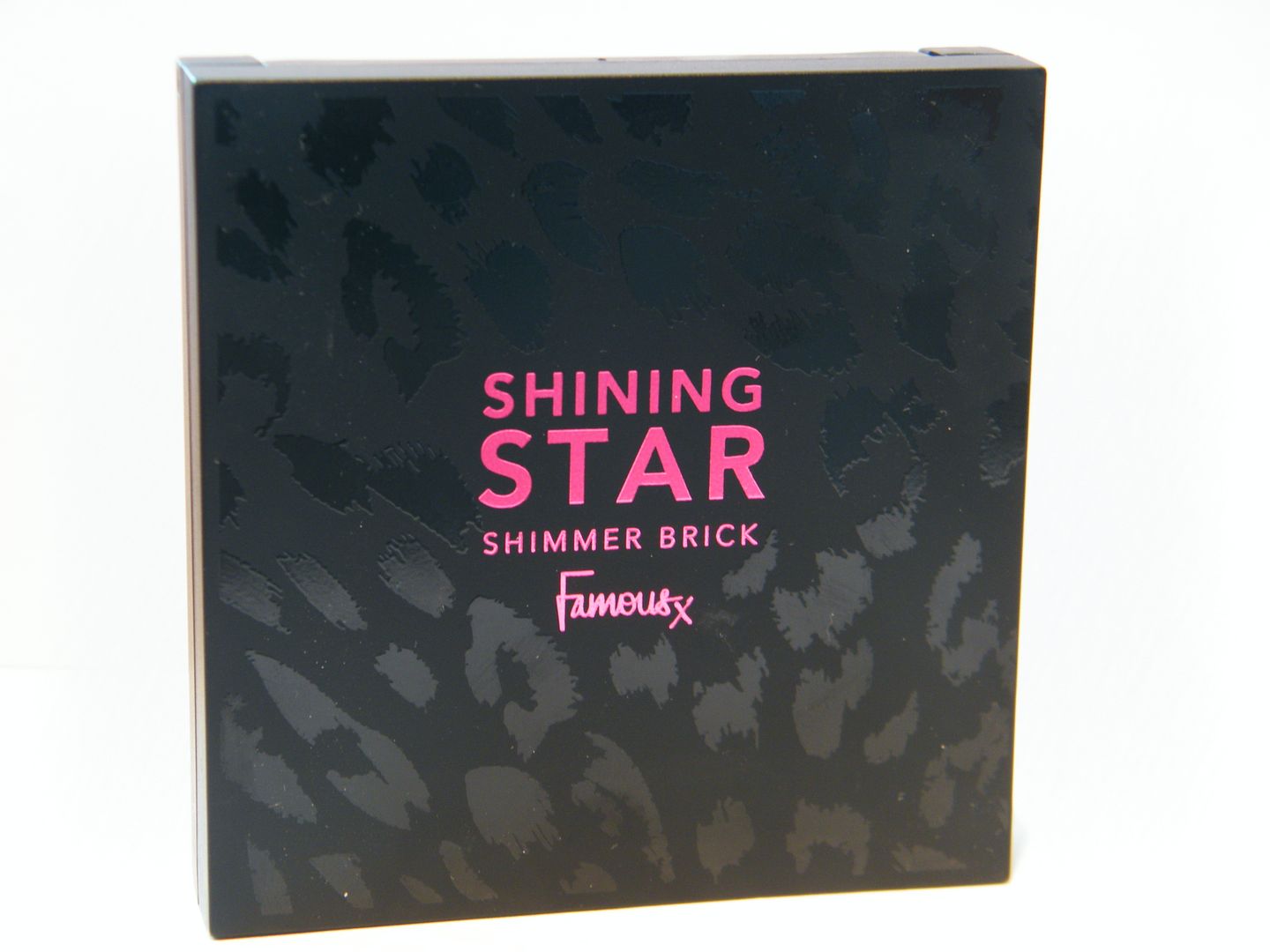Famous Cosmetics Shining Star Shimmer Brick in Rihanna Shimmer
