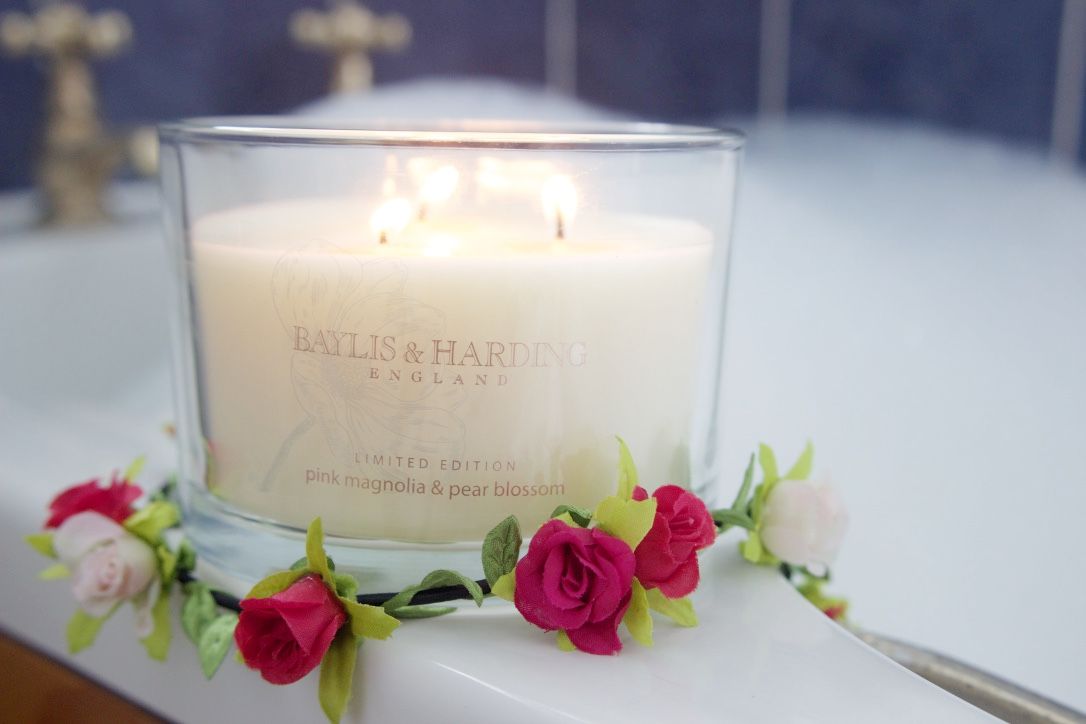 Baylis & Harding Pink Magnolia & Pear Blossom