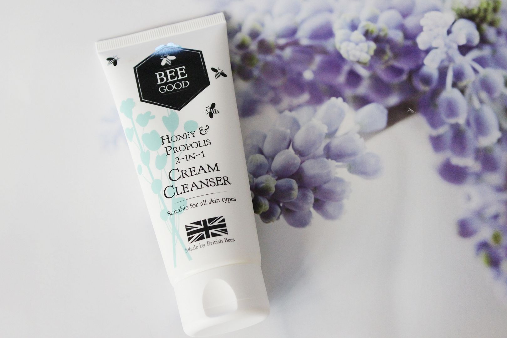 Bee Good Honey & Propolis 2-in-1 Cream Cleanser