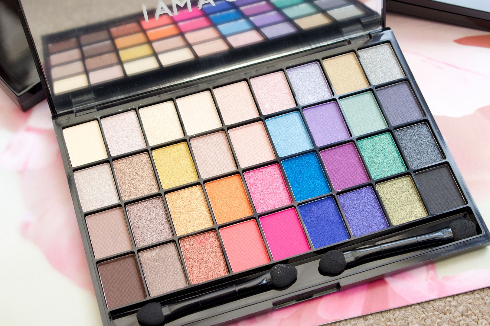 Makeup Revolution palette giveaway