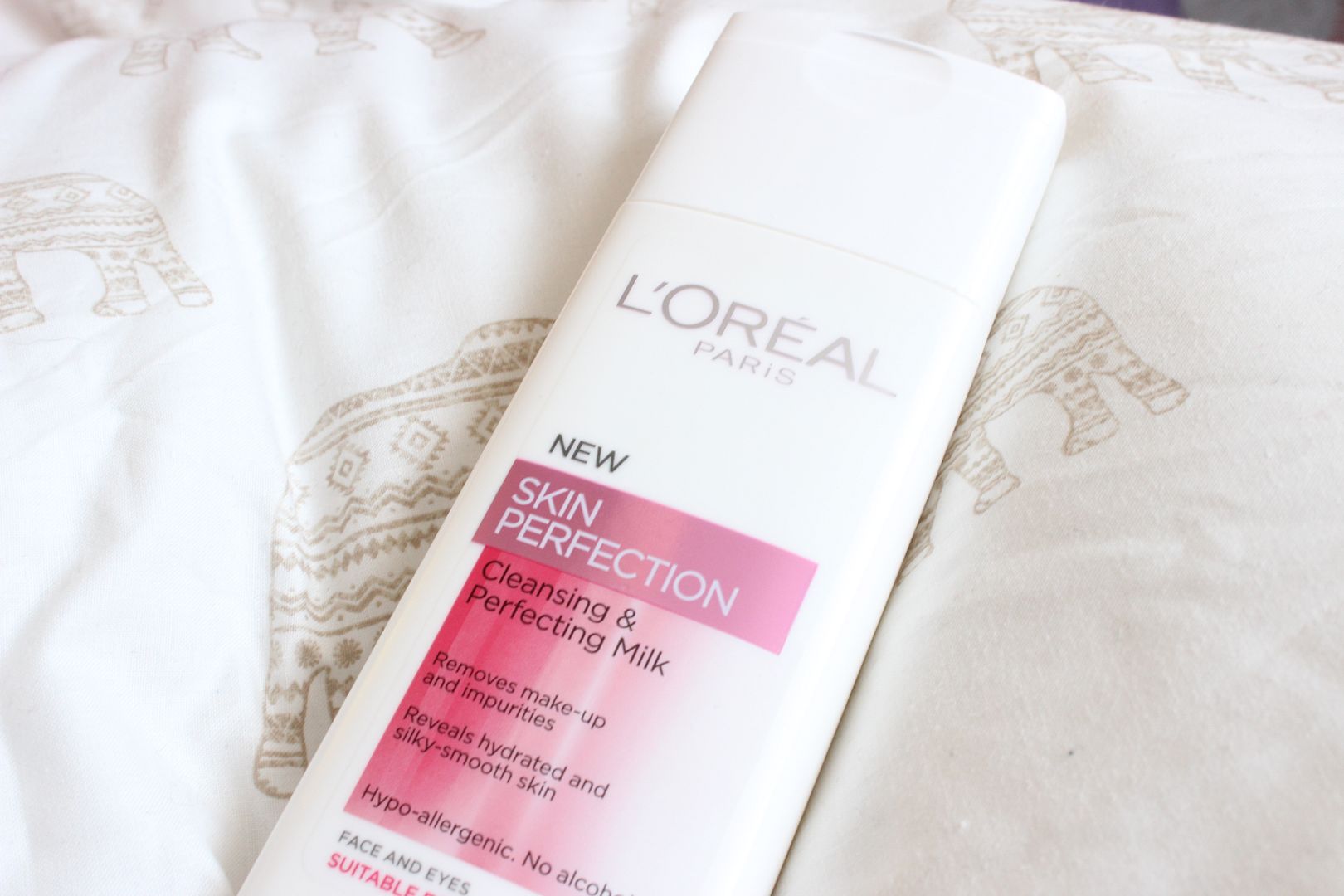 L'Oreal Cleansing Milk