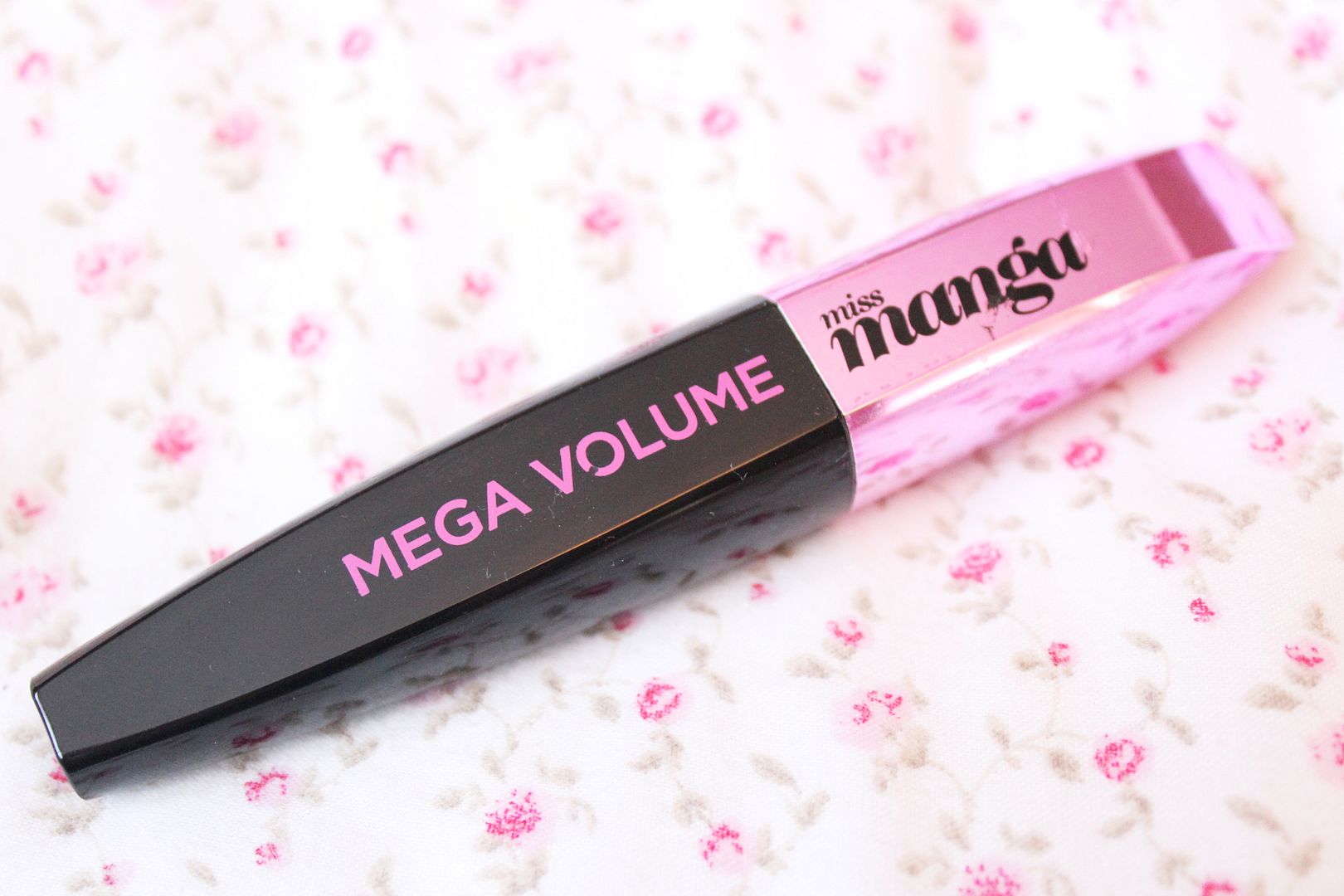 L'Oreal Miss Manga Mascara