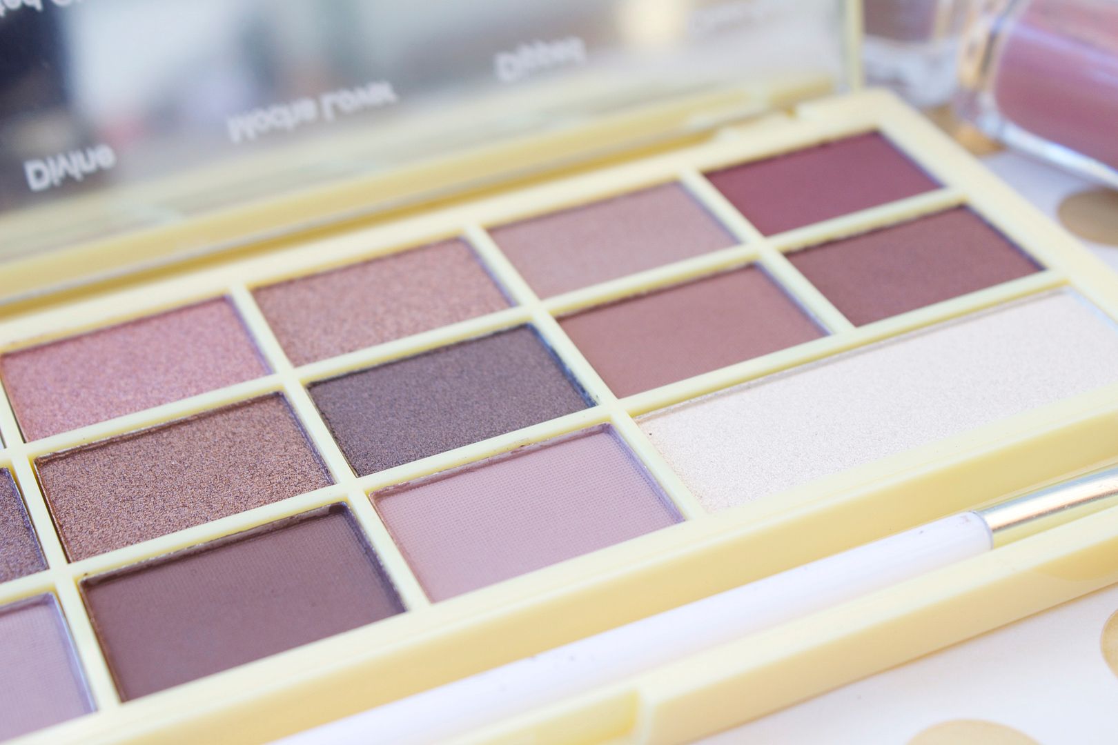 Makeup Revolution Naked Chocolate Palette