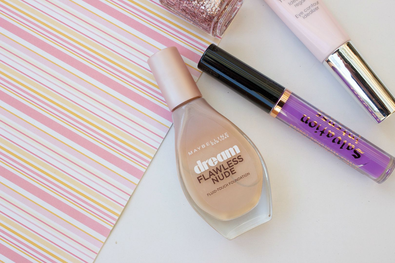 Maybelline Dream Flawless Nude Fluid-Touch Foundation