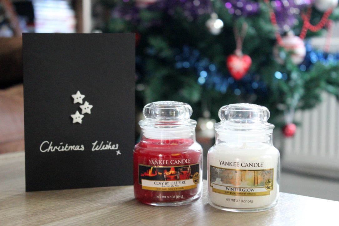 Yankee Candle Cosy By The Fire Winter Glow