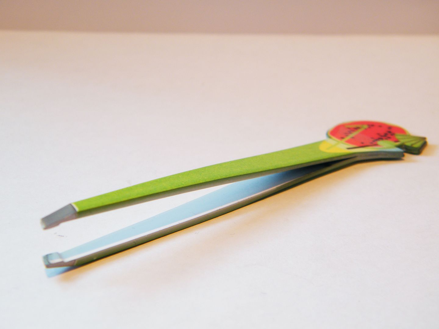 Shavata Totally Tropical Tweezers