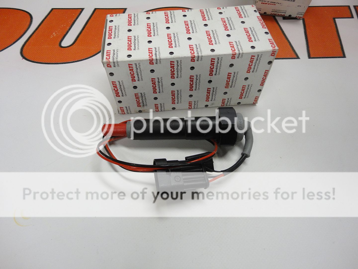 Ducati Fuel Level Gauge Indicator Sensor Monster S4R 900 Supersport 59210152A