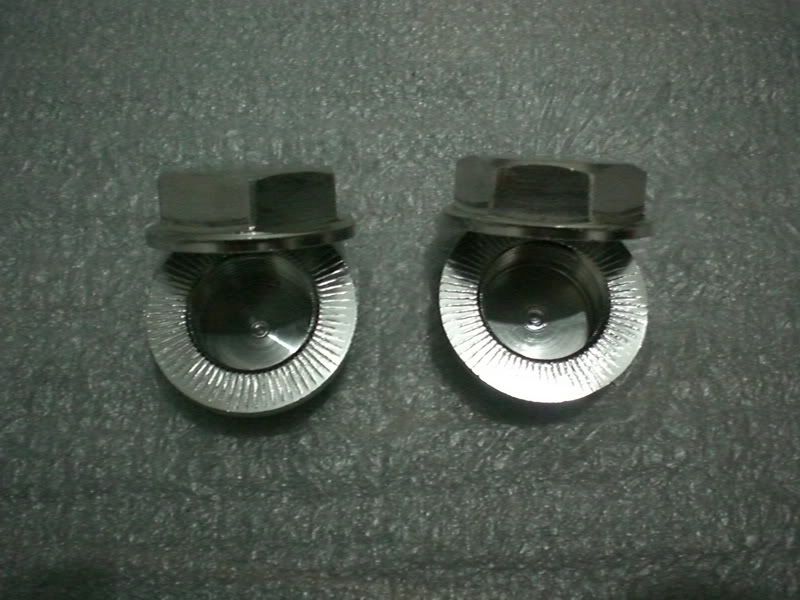   wheel nut FOR 1/5 baja hpi 5B 5T. orange/silver color availab  